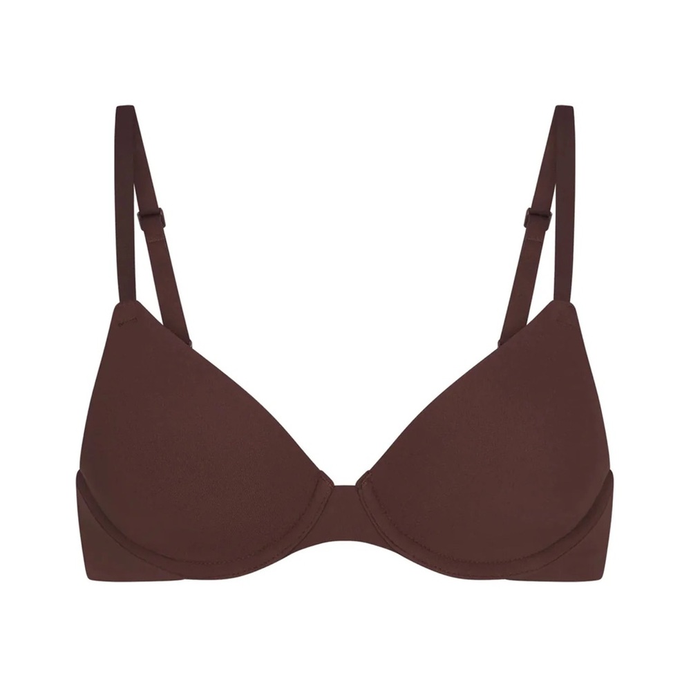 FITS EVERYBODY T-SHIRT BRA | COCOA × 1
COCOA / 34 / C